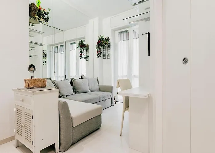 Elegant And Comfortable Mini Studio
